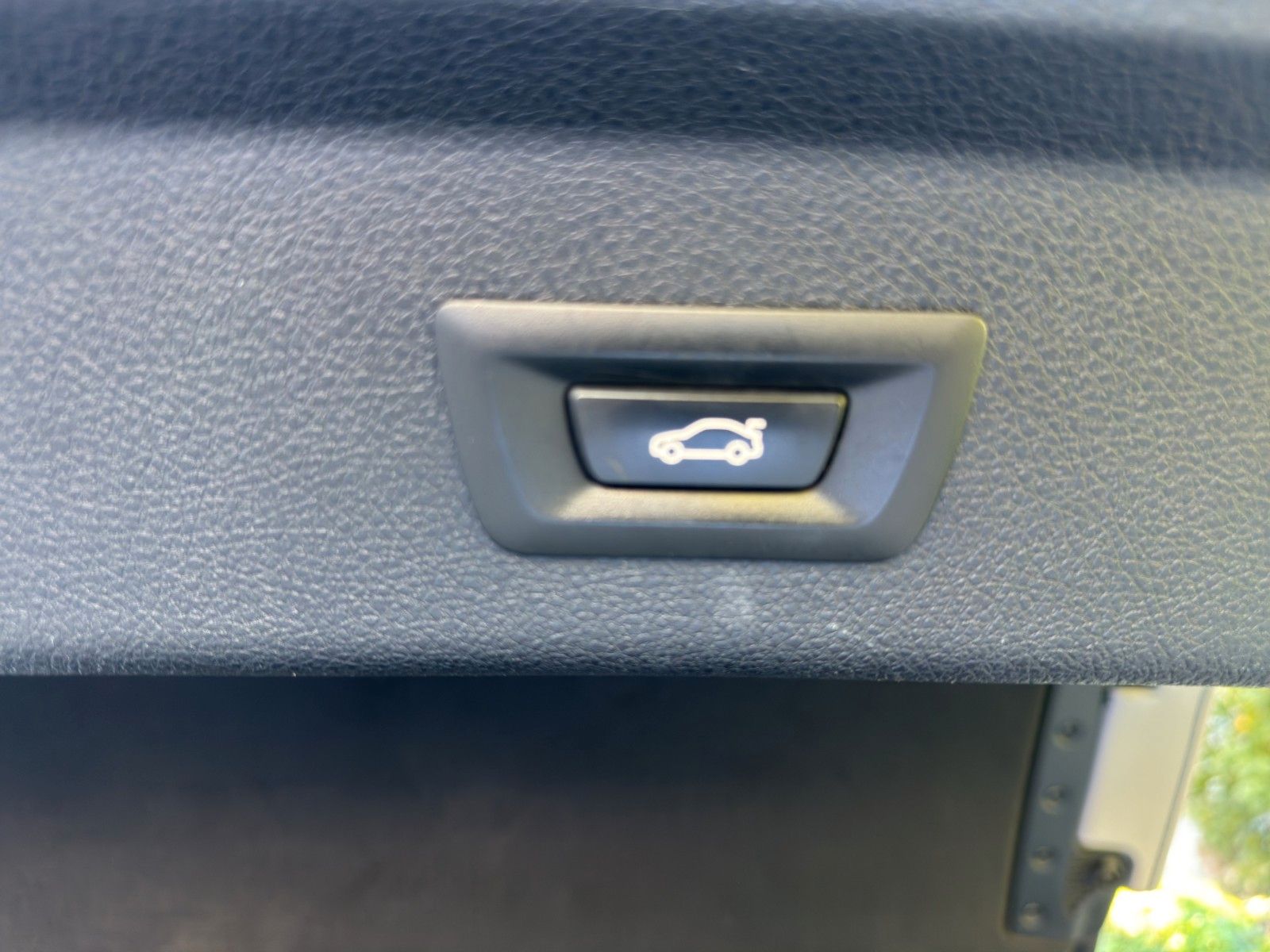 Fahrzeugabbildung BMW 318 d Gran Turismo Automatik/Klimaaut./Leder+Shz