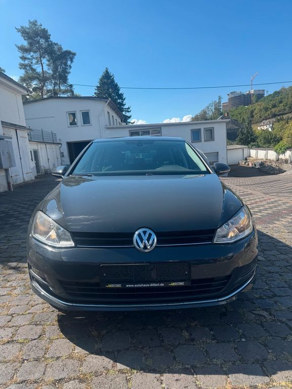 Image of Volkswagen Golf