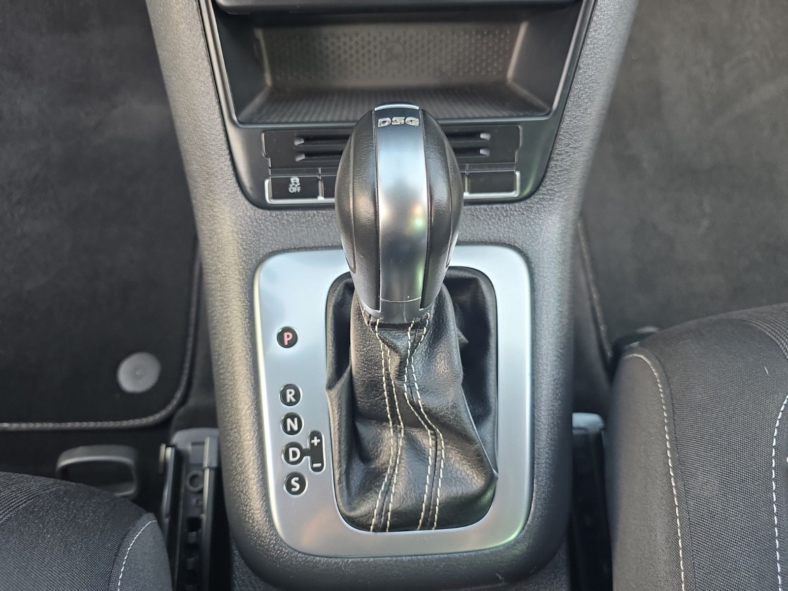 Fahrzeugabbildung Volkswagen Golf Plus VI Match DSG AUTOMATIK TEMPOMAT NAVI