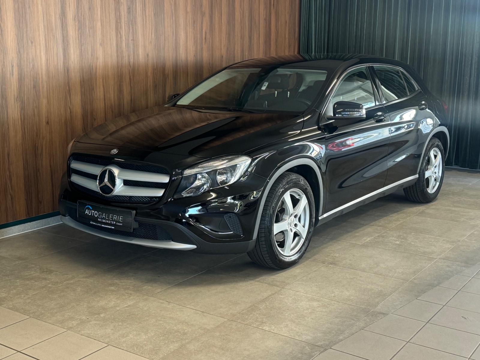 Mercedes-Benz GLA 180°Kamera°SitzHzg°8-Fach°Klima°PDC°S-Heft°