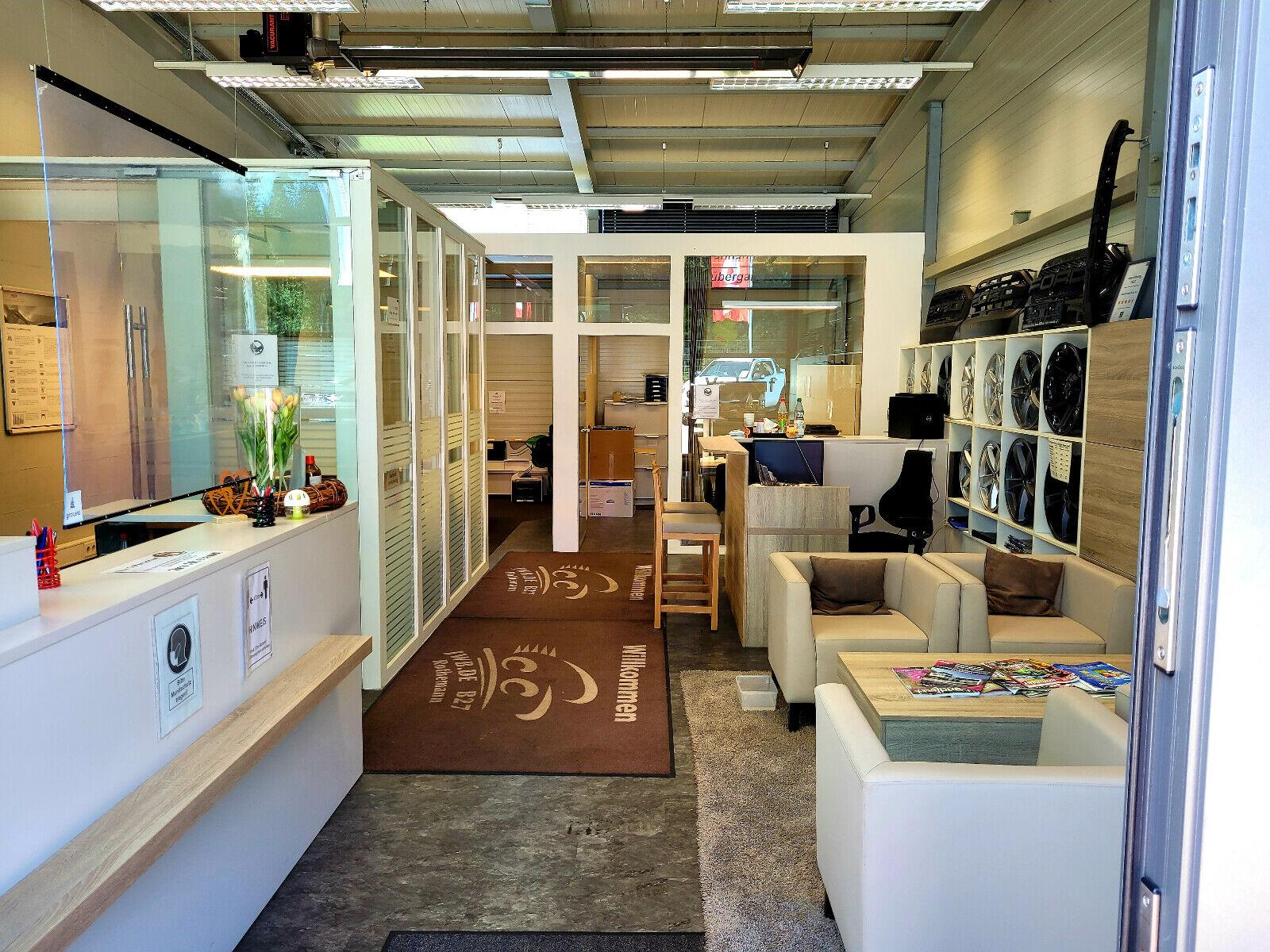 showroom-image-main