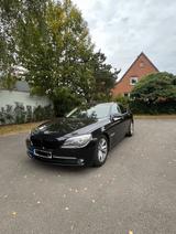 BMW 730 memory Sitze, Rückfahrkamera - BMW 7er Reihe in Bielefeld
