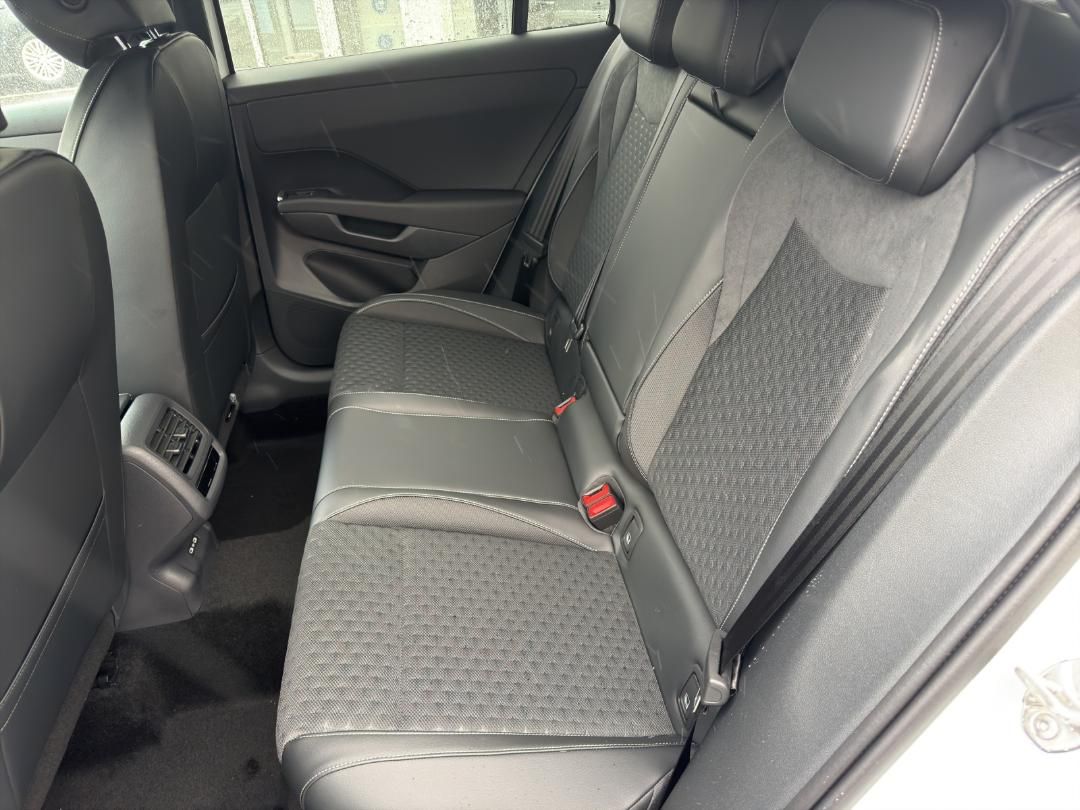 Fahrzeugabbildung Volkswagen T-Roc R-Line R-Line,Easy-Open,AHK,Black-Style,IQ