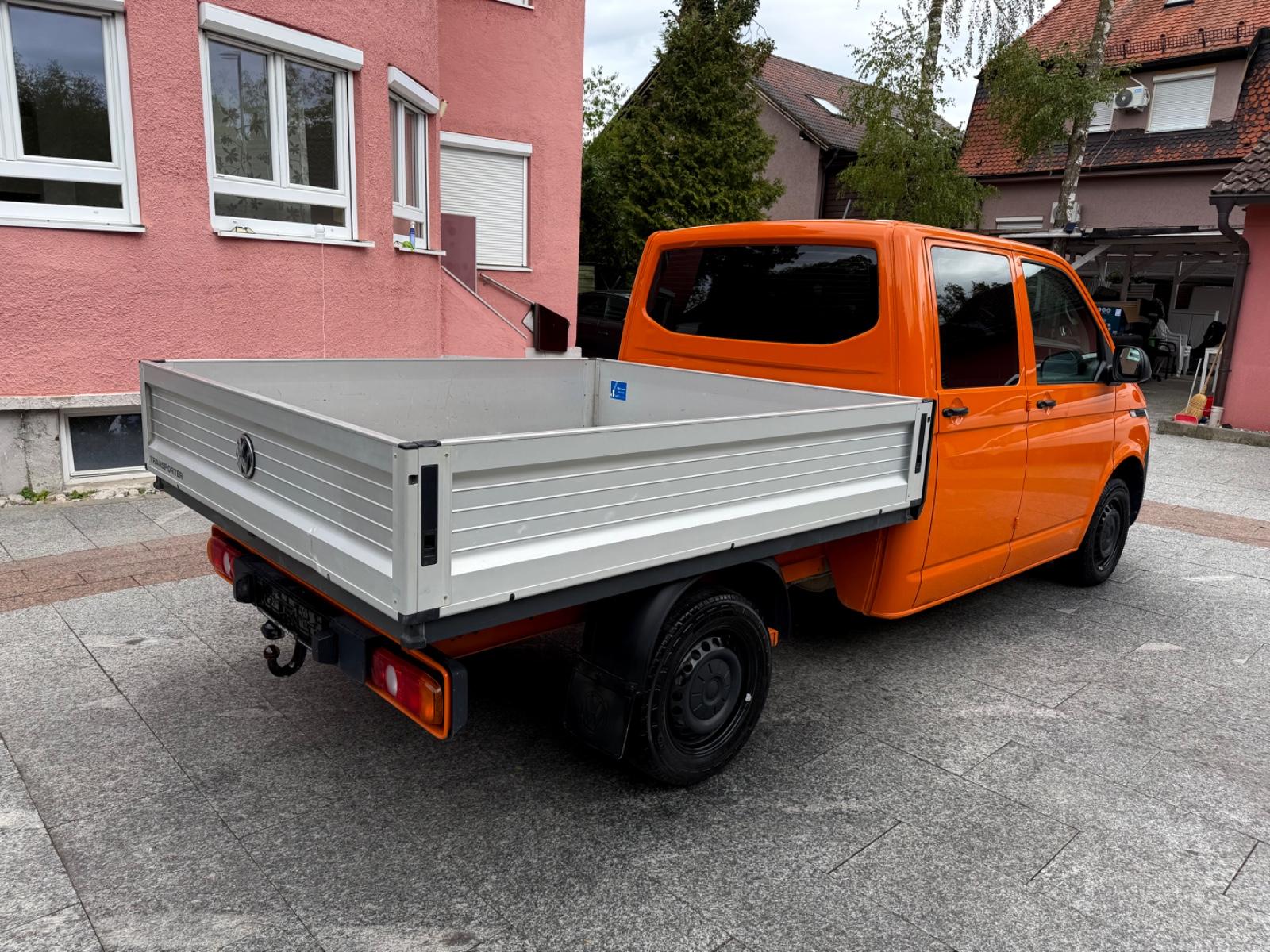 Volkswagen T6.1 Transporter 2.0 TDI DSG Pritsche Lang DoKa