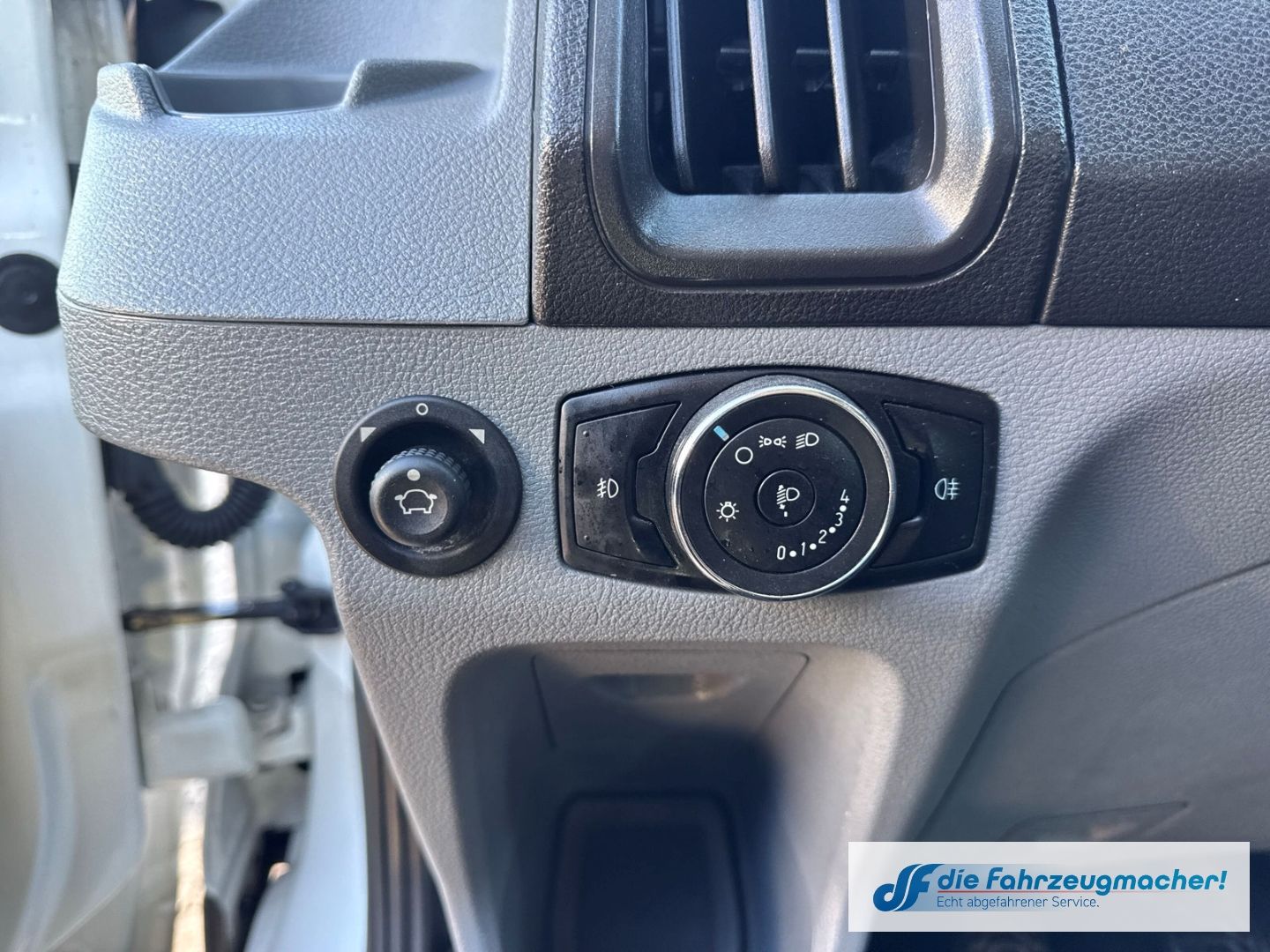 Fahrzeugabbildung Ford Transit 350 L3 Trend Temp Klima *1781