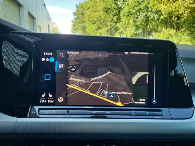Volkswagen Golf VIII MOVE 2,0l TDI 115 PS Fahrschulwagen, миниатюра 23