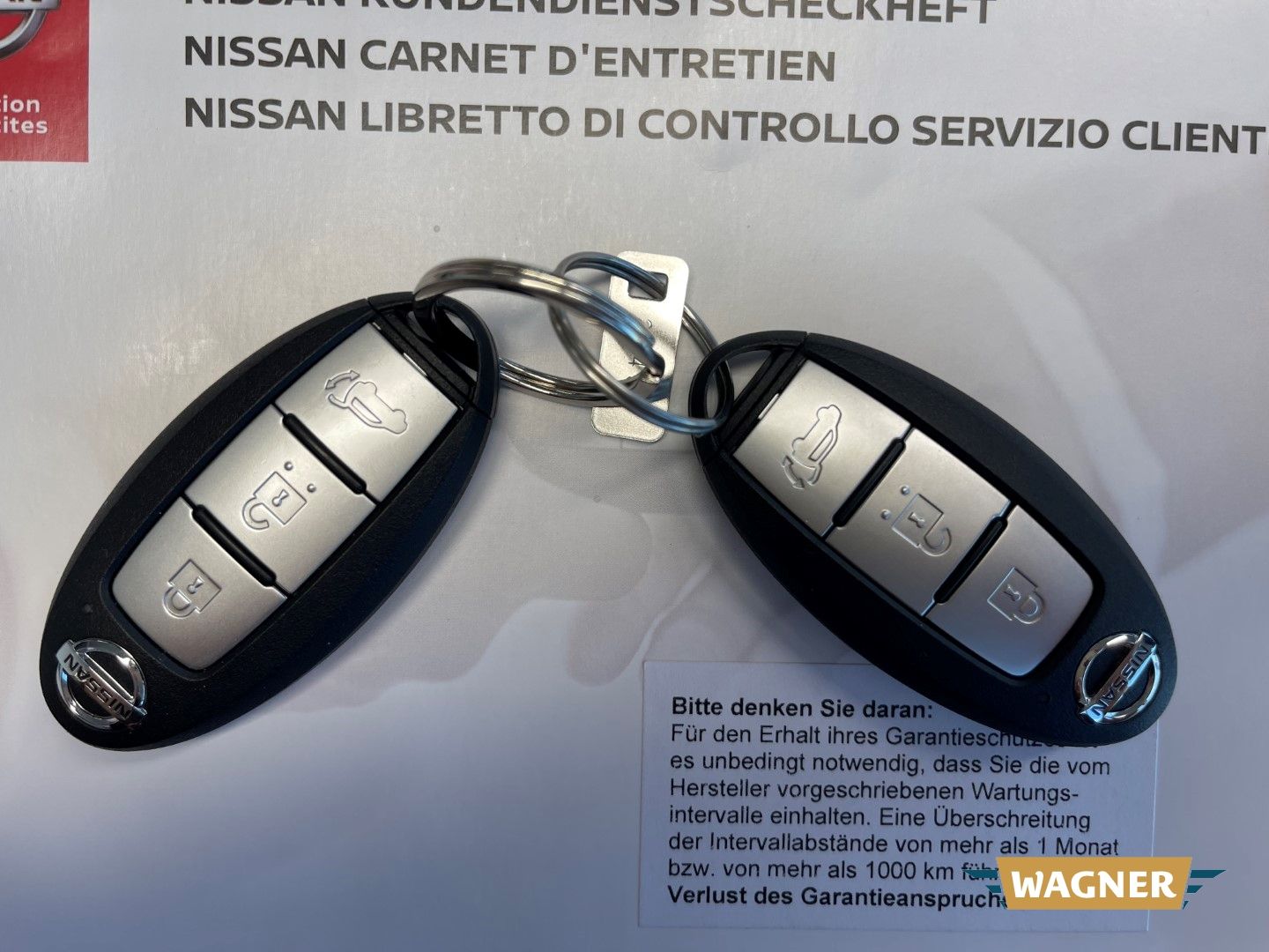 Fahrzeugabbildung Nissan Qashqai Tekna 4x4 1.3 DIG-T MHEV Hybrid