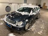 Mercedes-Benz C 220 T CDI Elegance +SITZHZ+NAVI+AHK+TEMPOMAT+ - gebrauchte Mercedes-Benz C 220 aus dem Jahr 2005