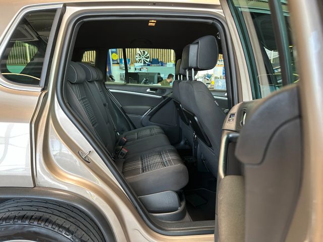 MYAUTOCENTER – Gebraucht- und Jahreswagen mit Werkstattservice in Pfaffenhofen Volkswagen Tiguan *Sport*NAVI*PDC*2-Zonen*BI-XENON*