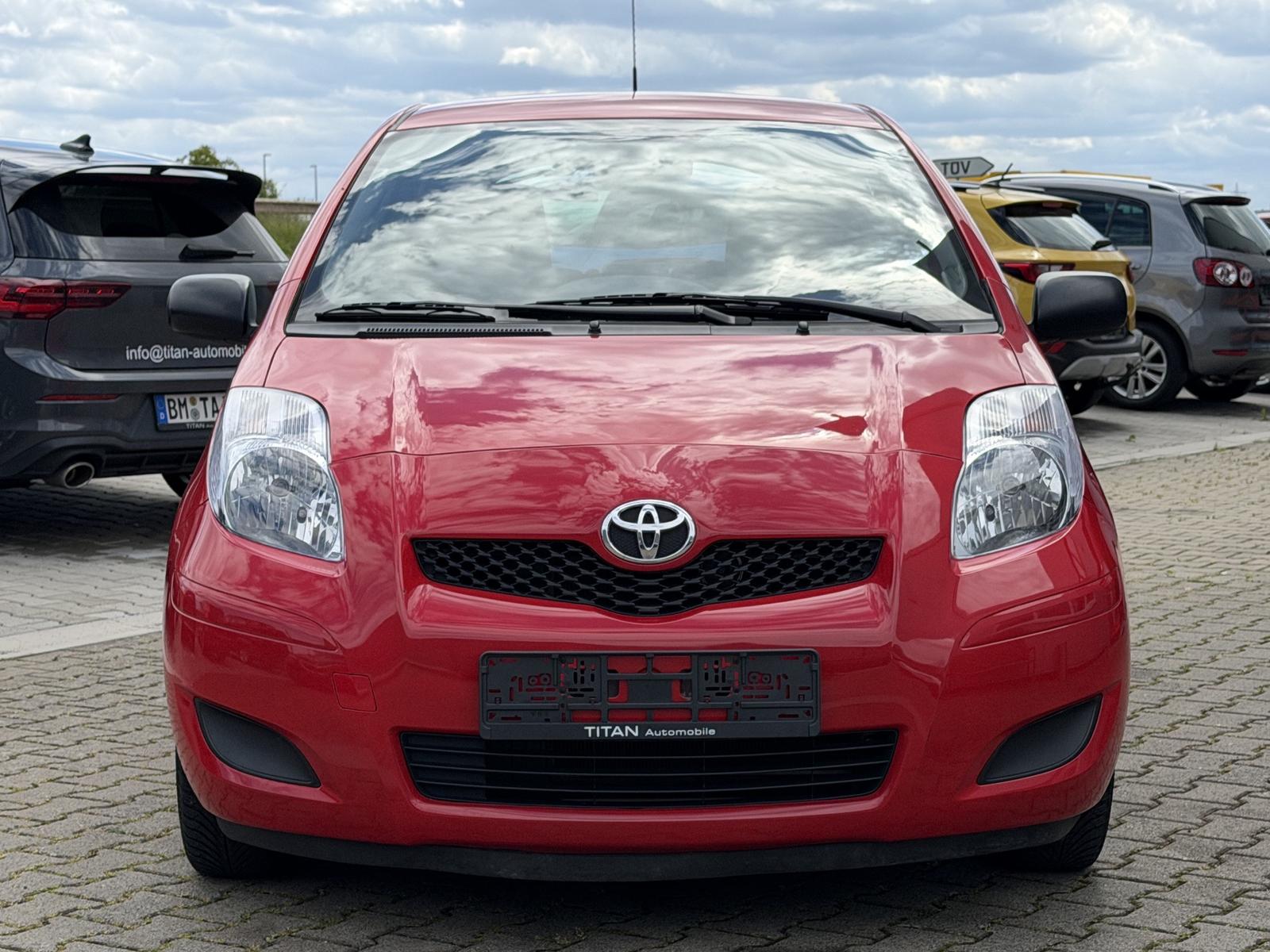 Toyota Yaris TÜV neu/elek. Fenster/ZV/Radio-CD/Isofix