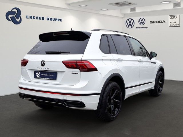 Fahrzeugabbildung Volkswagen Tiguan 2.0TDI DSG 4M R-Line PANO+AHK+STDHZ+++