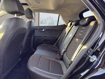 Kia Stonic 1.0T 120 GT Line Automatik Navi SHZ PDC