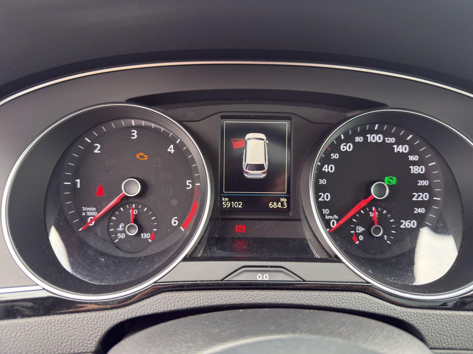 Volkswagen Passat Elegance 2.0 TDI *R-LINE*NAVI*IQ-, миниатюра 9