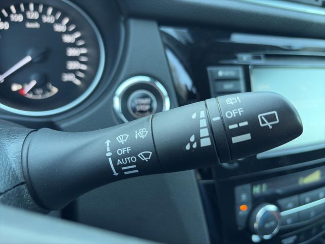 Nissan Qashqai N-Connecta DCT*Pano*Navi*360*RFK*FSH*SHZ