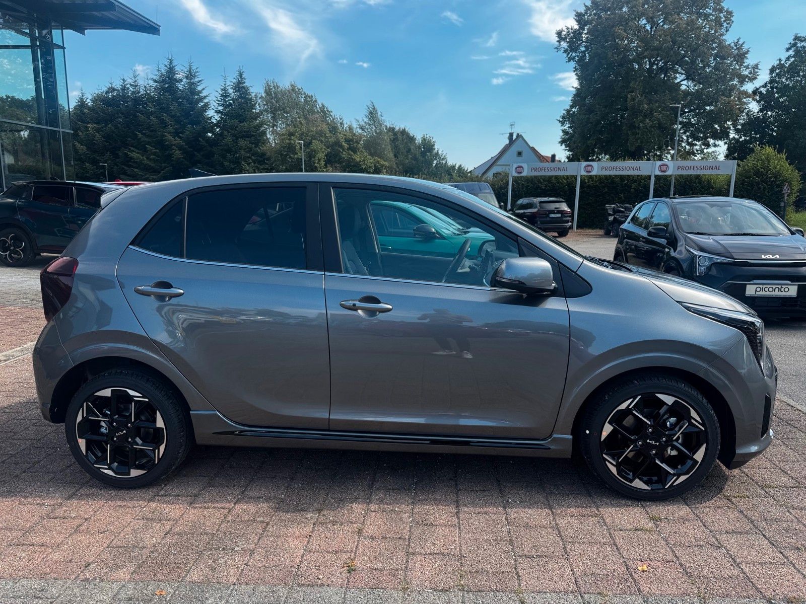 Fahrzeugabbildung Kia Picanto GT-line AUTOMATIK NAVI KAMERA