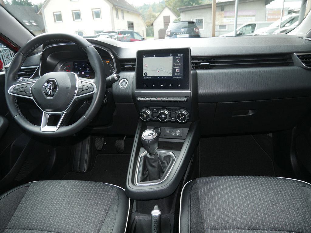 Fahrzeugabbildung Renault Clio INTENS TCe 90