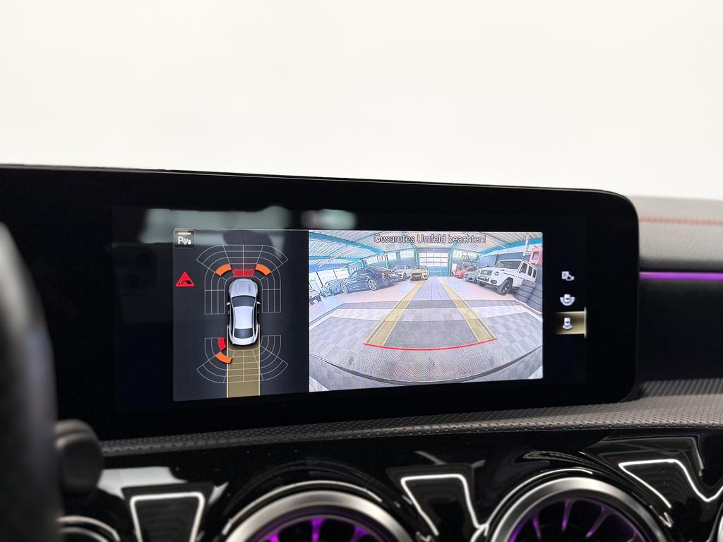 Mercedes-Benz CLA 35 AMG