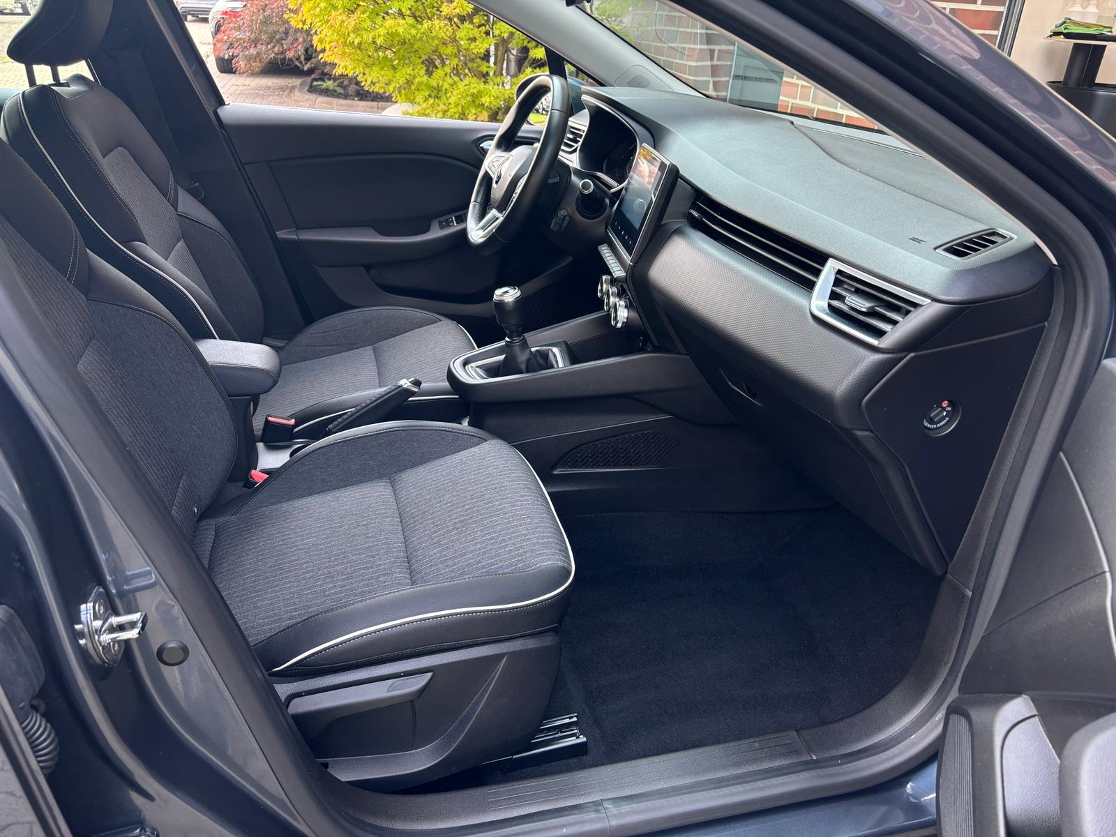 Renault Clio V 1.0 Intens LED Handsfree Kamera CarPlay