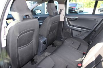 Volvo V60 - 11