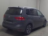 Volkswagen Touran 1.5 TSI United Navi ACC LED SpurW AUT LM - Volkswagen Touran mit Benzin-Antrieb: Kleinbus, United