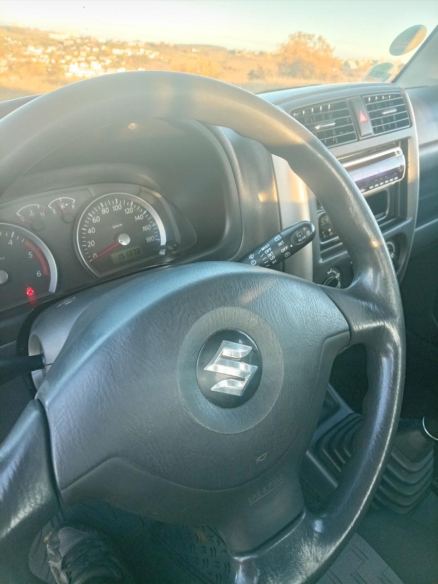 Suzuki Jimny 2009 — photo 10