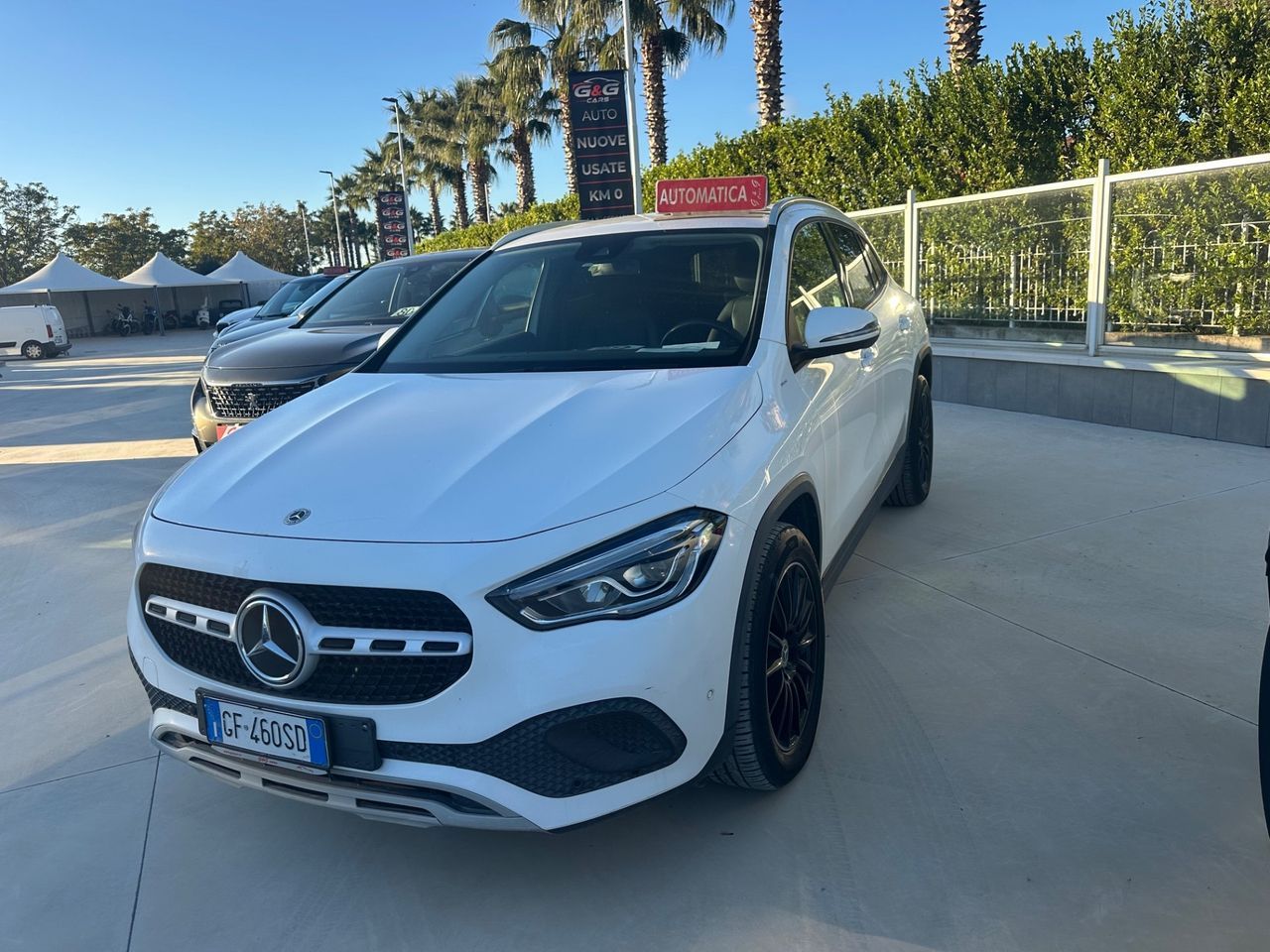 Mercedes-Benz MERCEDES GLA 180 AUT+F1+LED+NAVI+R.CAMERA
