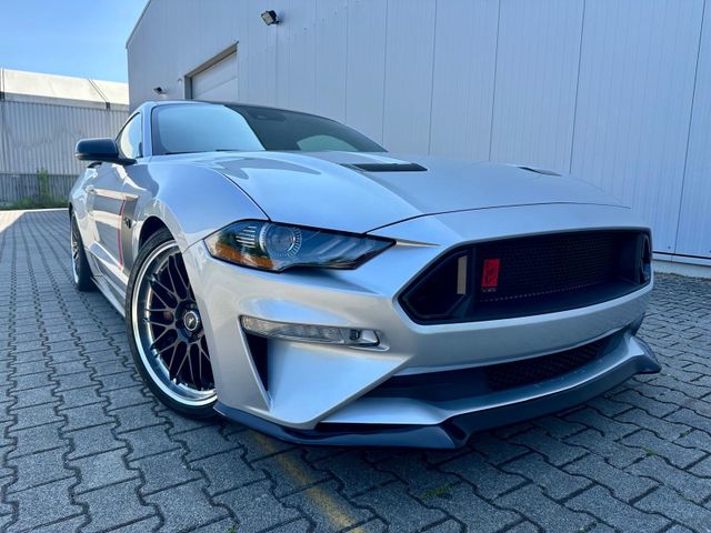 Ford Mustang 5.0 V8 GT Performance Navi Leder Schalte