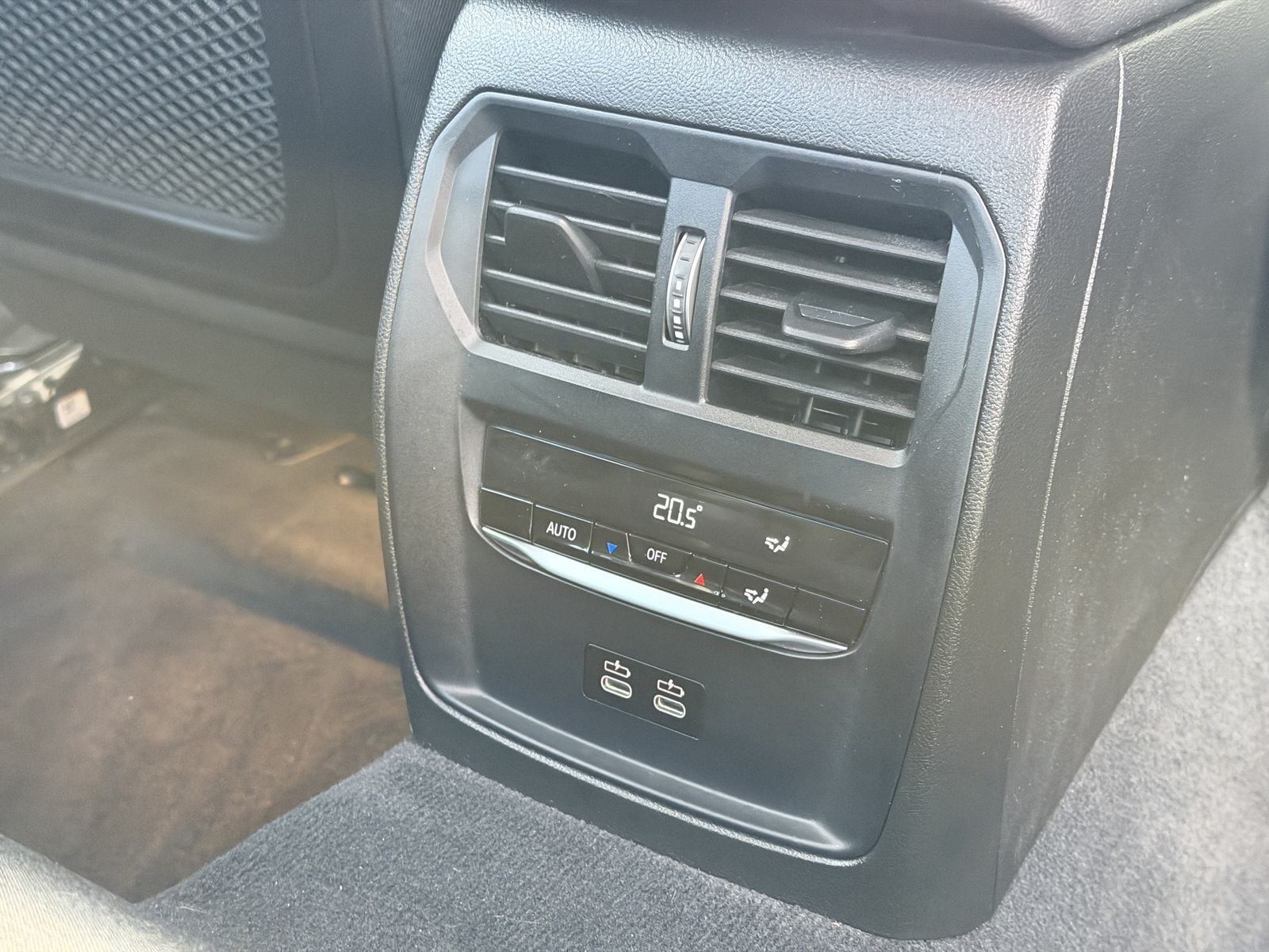BMW 320 d xDrive Aut.| Driving Assistant | LED foto 25
