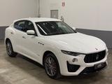 Maserati Levante V6 Diesel AWD Granlusso - Maserati Levante GRANLUSSO mit Diesel-Antrieb