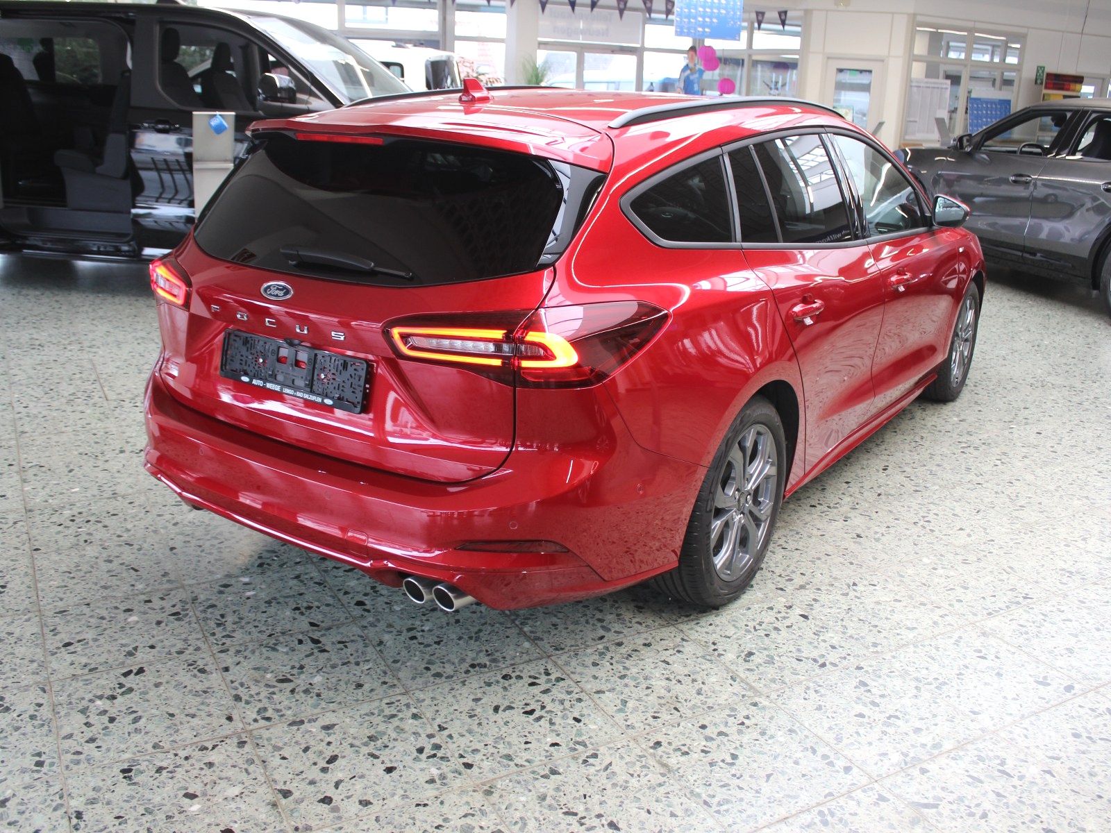 Fahrzeugabbildung Ford Focus ST-Line 1,0 EcoBoost Mild Hybrid