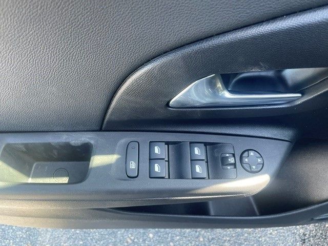 Fahrzeugabbildung Opel Corsa F 1.2 Turbo GS 74KW Automatik