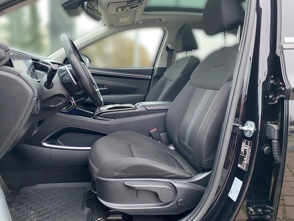 HYUNDAI Tucson 1.6 CRDi Trend 4 WD AHK Navi Kamera PTS
