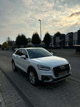 Audi Q2 30 TFSI S tronic sport sport - Audi Q2: 30 TFSI