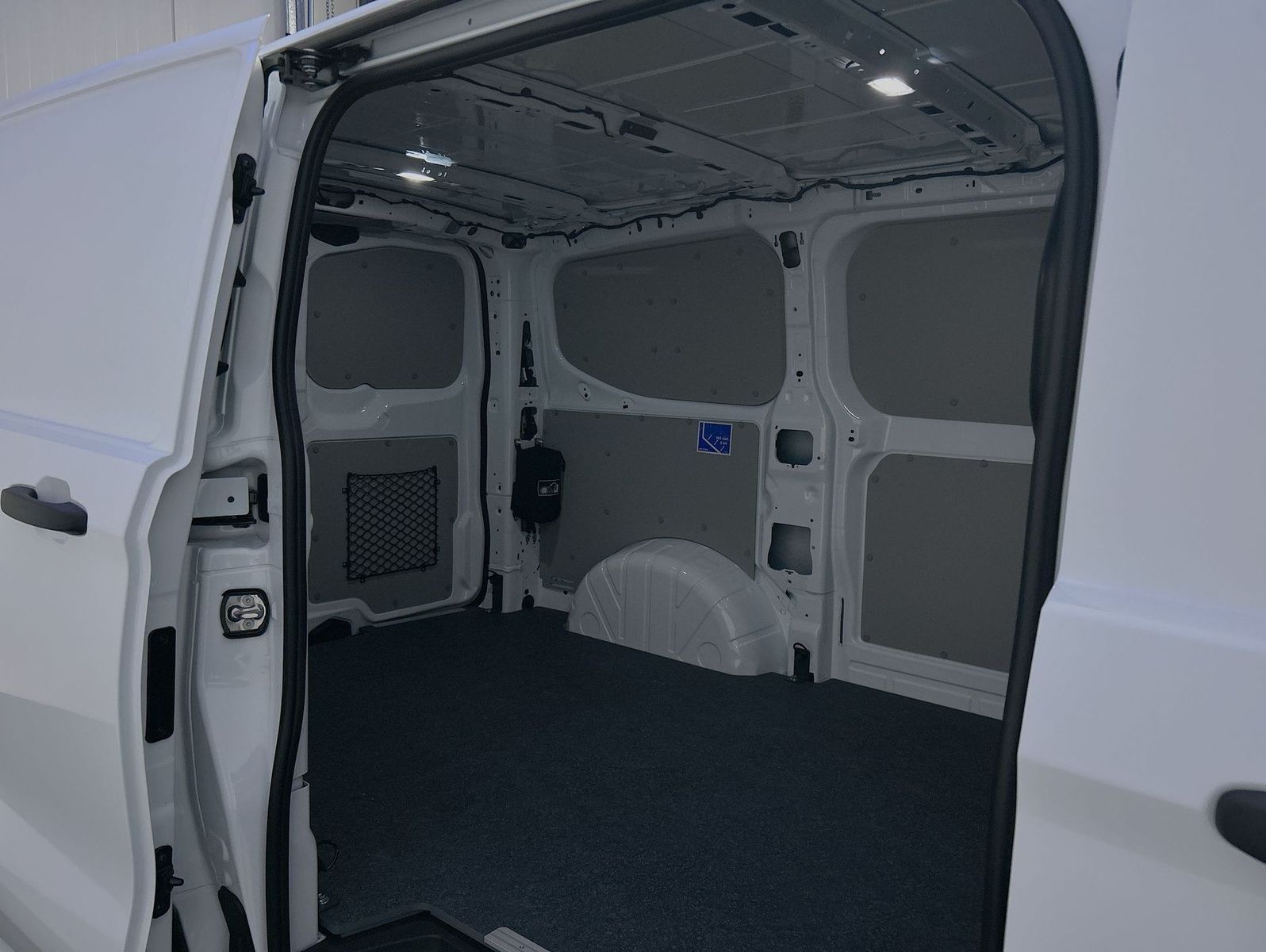 Volkswagen T7 Transporter - Bild 20