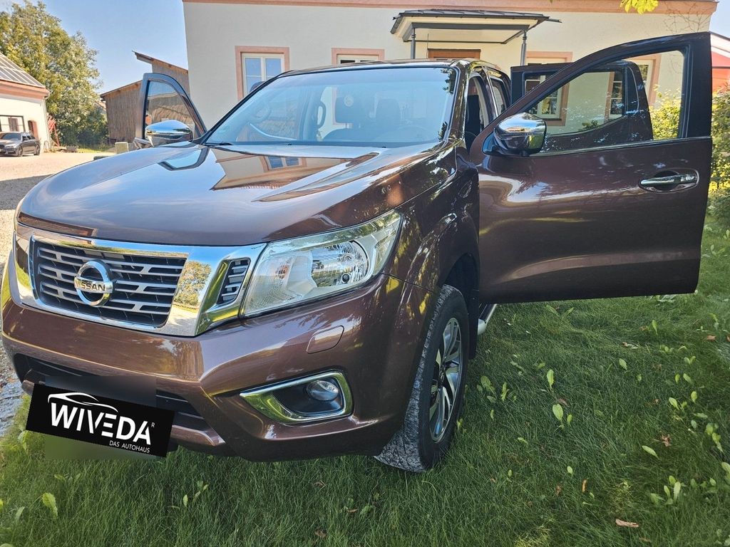 NISSAN Navara