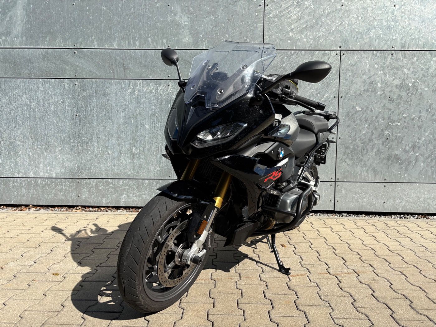 Fahrzeugabbildung BMW R 1250 RS Style Triple Black 3 Pakete Akrapovic