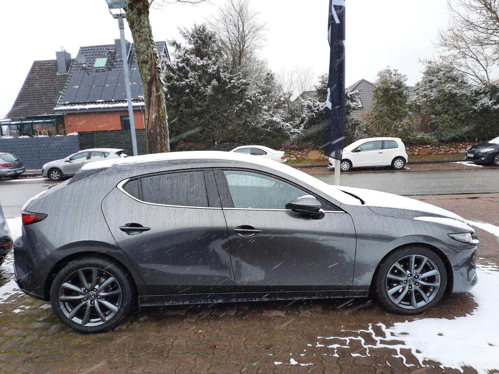 Mazda 3 SKYACTIV-G 2.0 M Hybrid 6AG SELECTION A18 DES