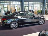 Mercedes-Benz CLA 180 d AMG Line Burmester CarPlay LED Memory - Mercedes-Benz CLA 180: AMG