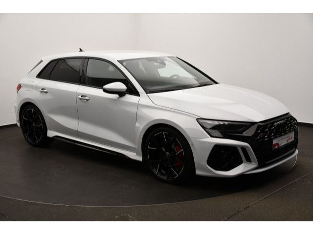 Audi RS3 - Bild 17