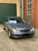 Mercedes-Benz E 320 CDI T AVANTGARDE Avantgarde - Mercedes-Benz E 320: Cdi Avantgarde