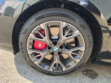 BMW 123 xDrive M Sportpaket DAB LED Komfortzg. Shz