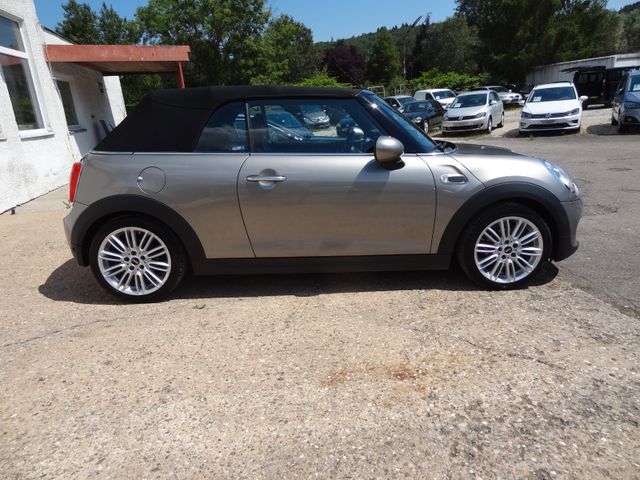 Fahrzeugabbildung MINI Cooper Cabrio/2.Hd/Leder/Navi/PDC/SitzH/H&K/