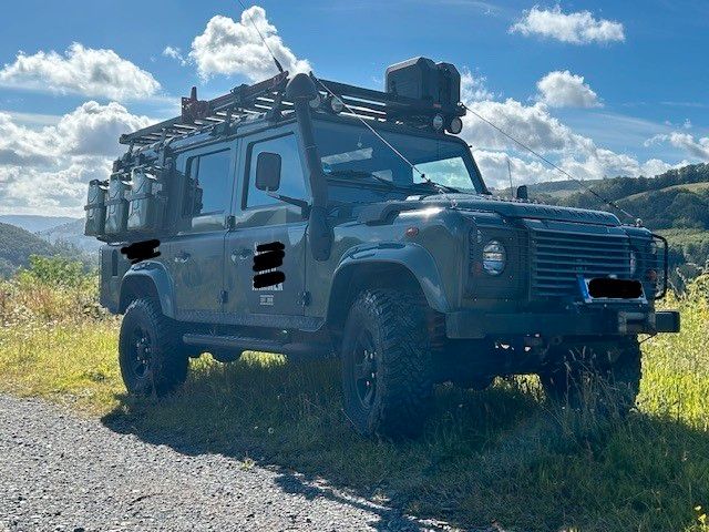 Land Rover Defender 110 Td4 Station Wagon S S