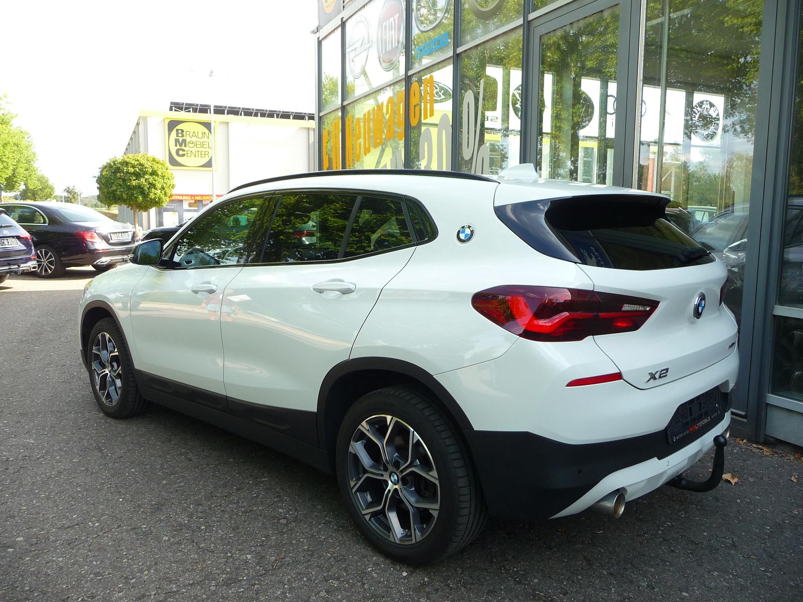 BMW X2 xDrive 20 i Advantage Plus HUD/AHK/SPORTS/18"