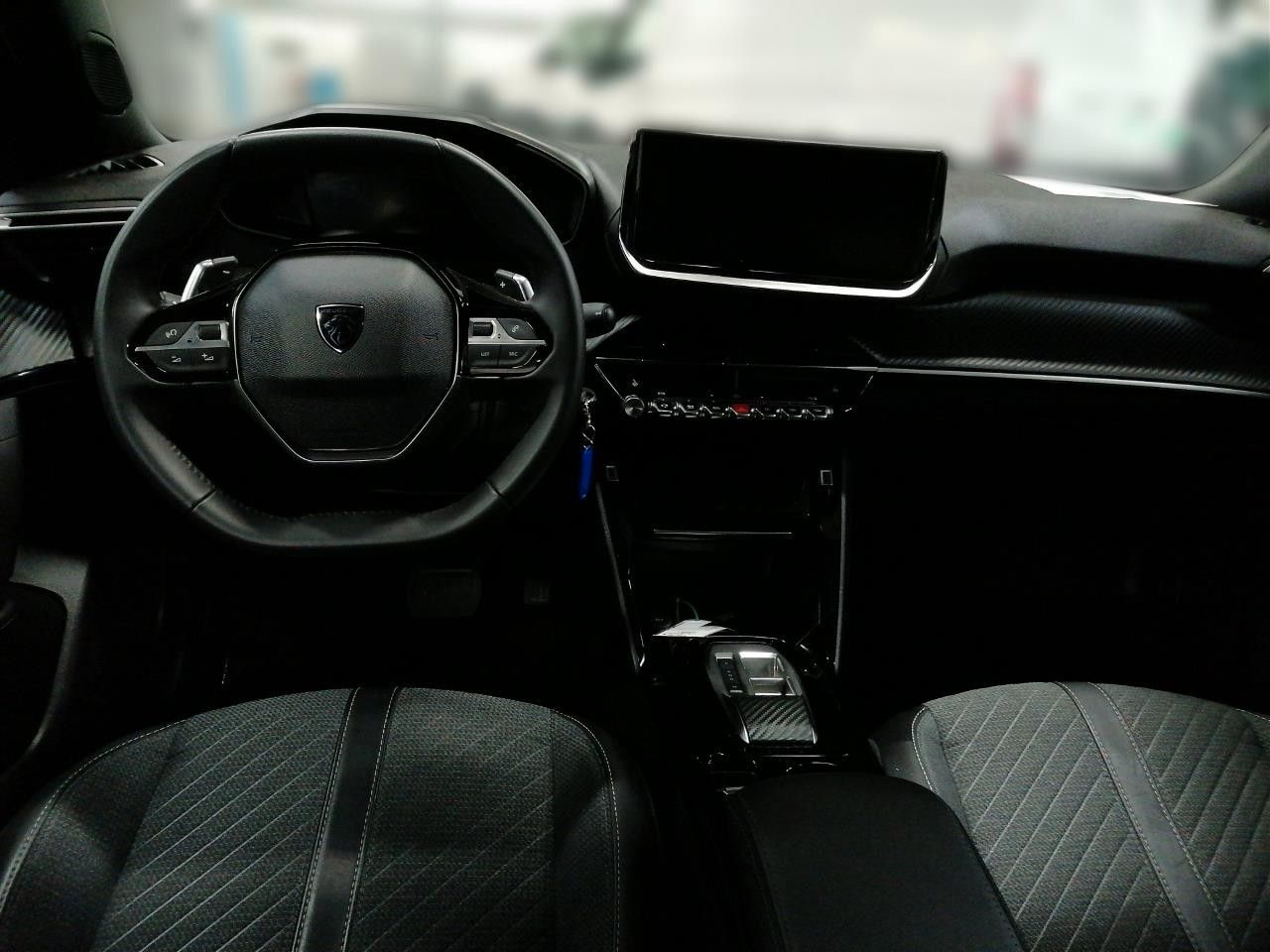 Fahrzeugabbildung Peugeot 2008 1.2 HYBRID ALLURE E-DSC NAVI/LED/SPORT/VIRT