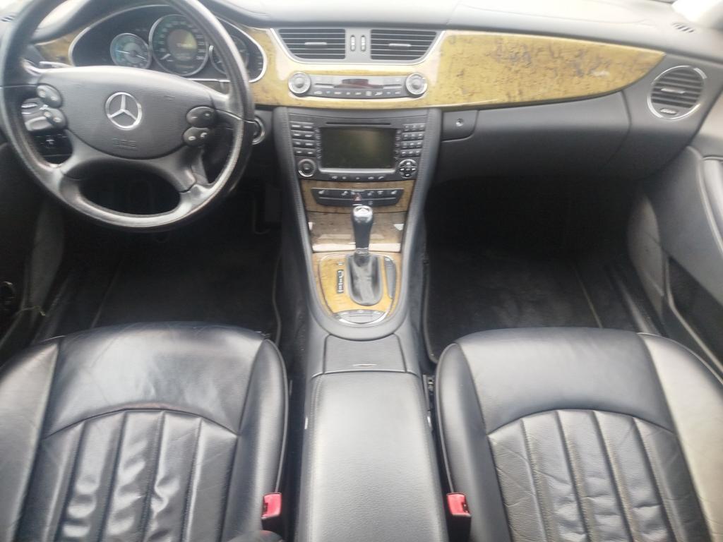 Mercedes-Benz CLS 320
