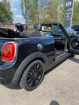 MINI Cooper S Cabrio Cooper S - MINI Cabrio Serie: Kleinwagen