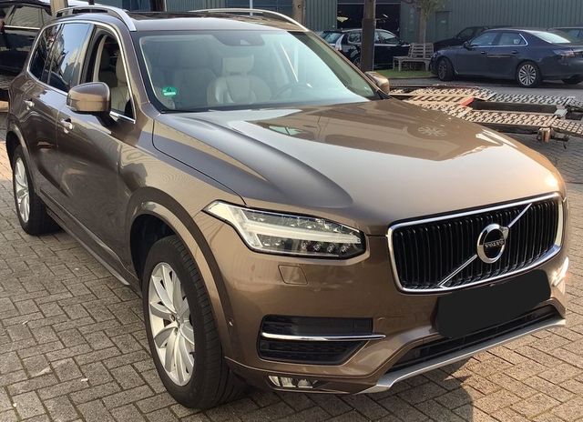 Volvo XC 90 AWD Panorama Navi Leder LED Digital