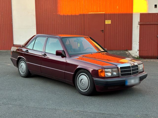 Mercedes-Benz Mercedes 190E 1.8 Avantgarde Rosso /Tausch