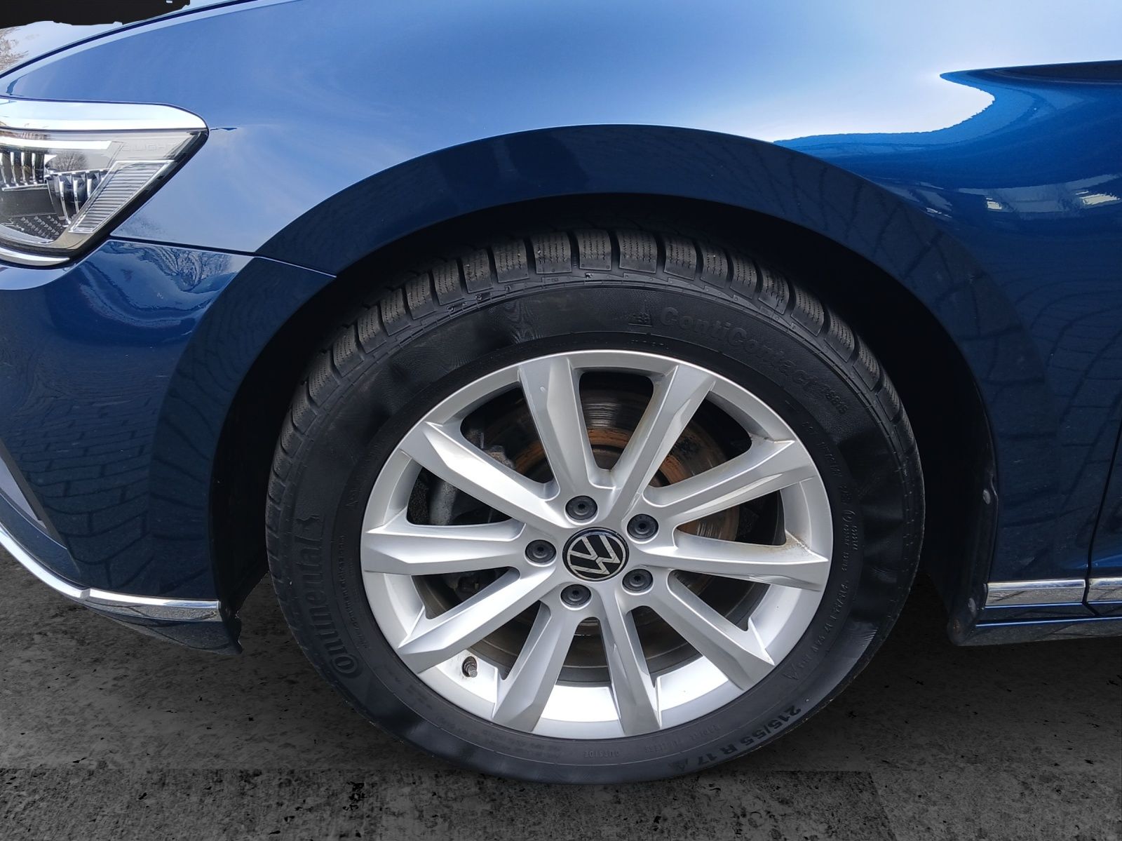 Fahrzeugabbildung Volkswagen Passat Variant TDI Elegance DSG Matrix AHK Navi